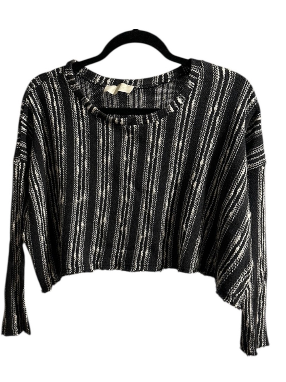 Storia Women's Small Long Sleeve
Crop Sweater